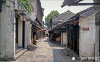QQ如何设置回复消息游戏画面